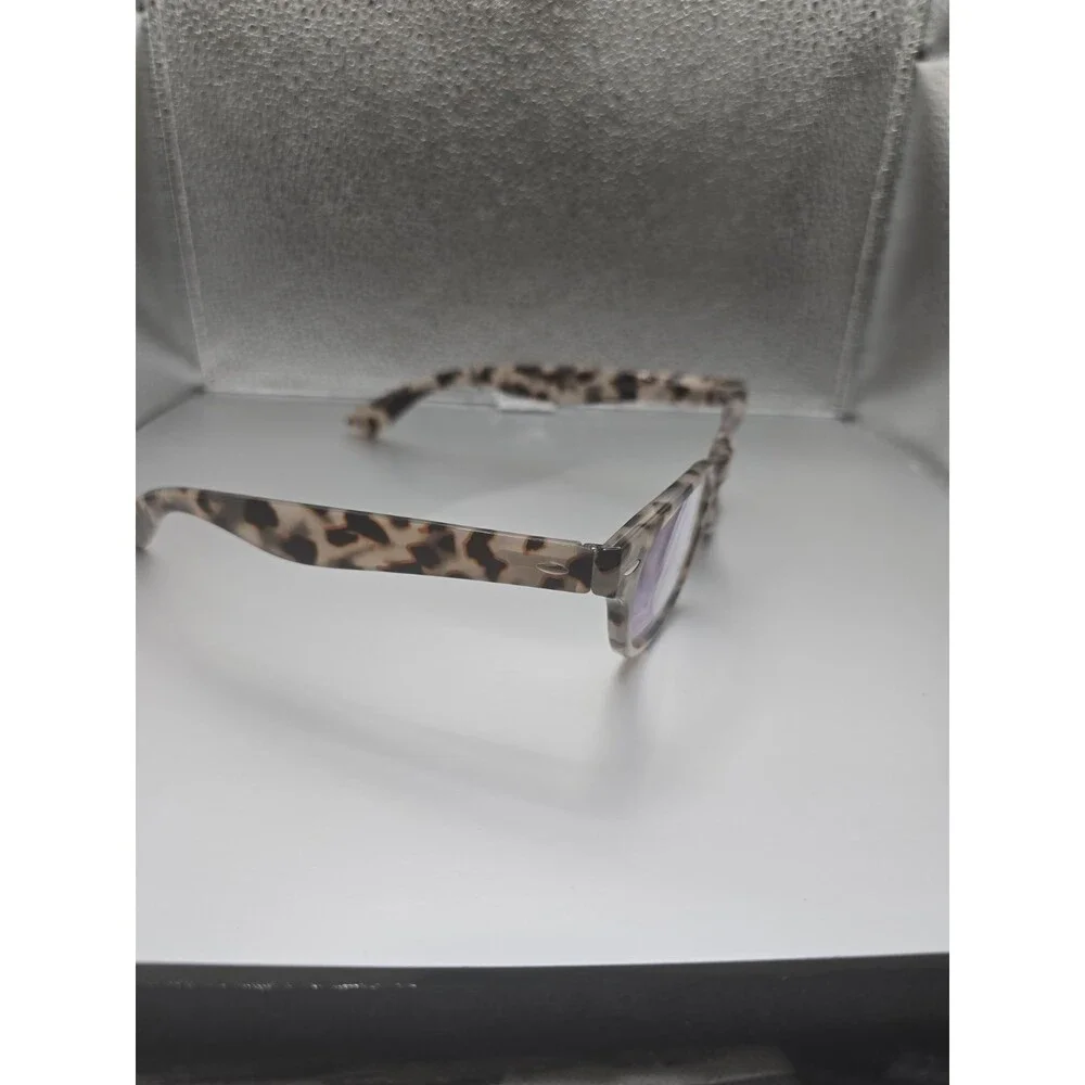 Peepers Grey Tortoise Blue Light Block Reading Glasses 2600 Clark +2.50 Academia